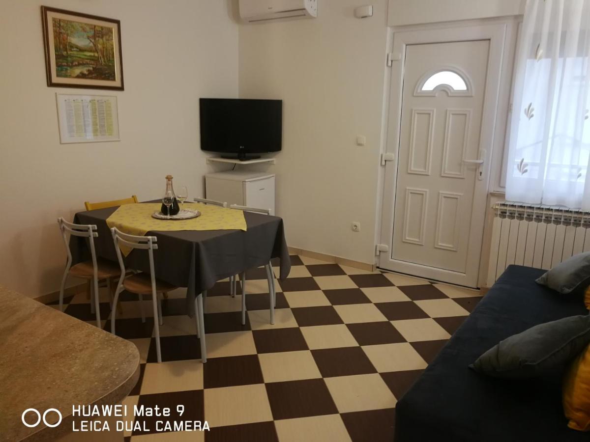 Kaštela Angelina Apartman מראה חיצוני תמונה